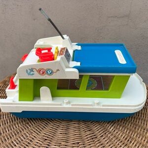 Vintage Fisher Price Little People 1972 Happy Houseboat Family 985